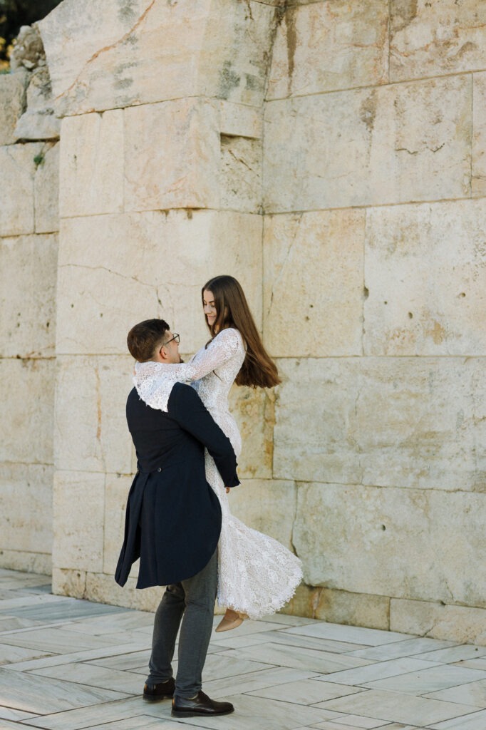 PHOTO SESSION IN ACROPOLIS