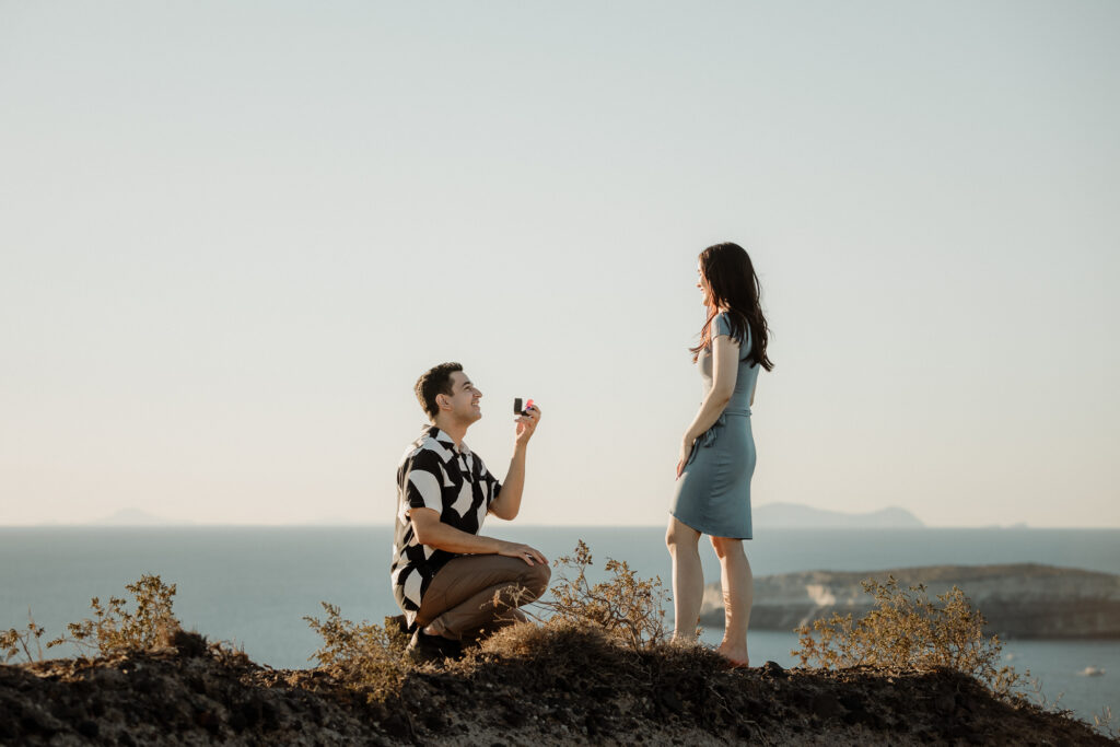WEDDING PROPOSAL IN SANTORINI