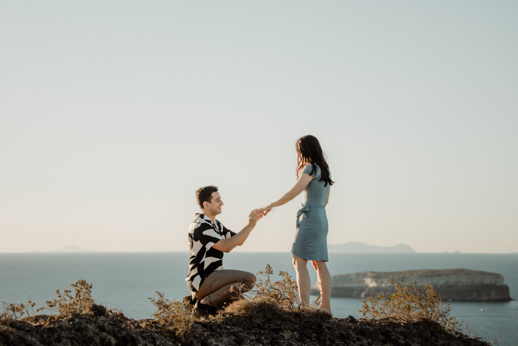 WEDDING PROPOSAL IN SANTORINI