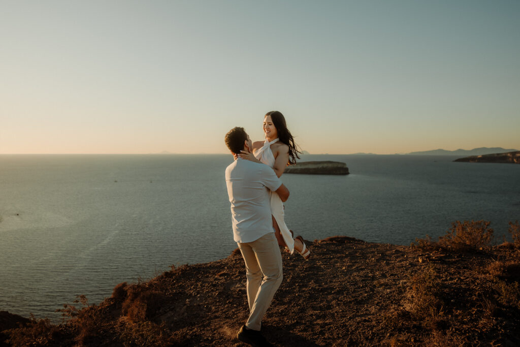 WEDDING PROPOSAL IN SANTORINI