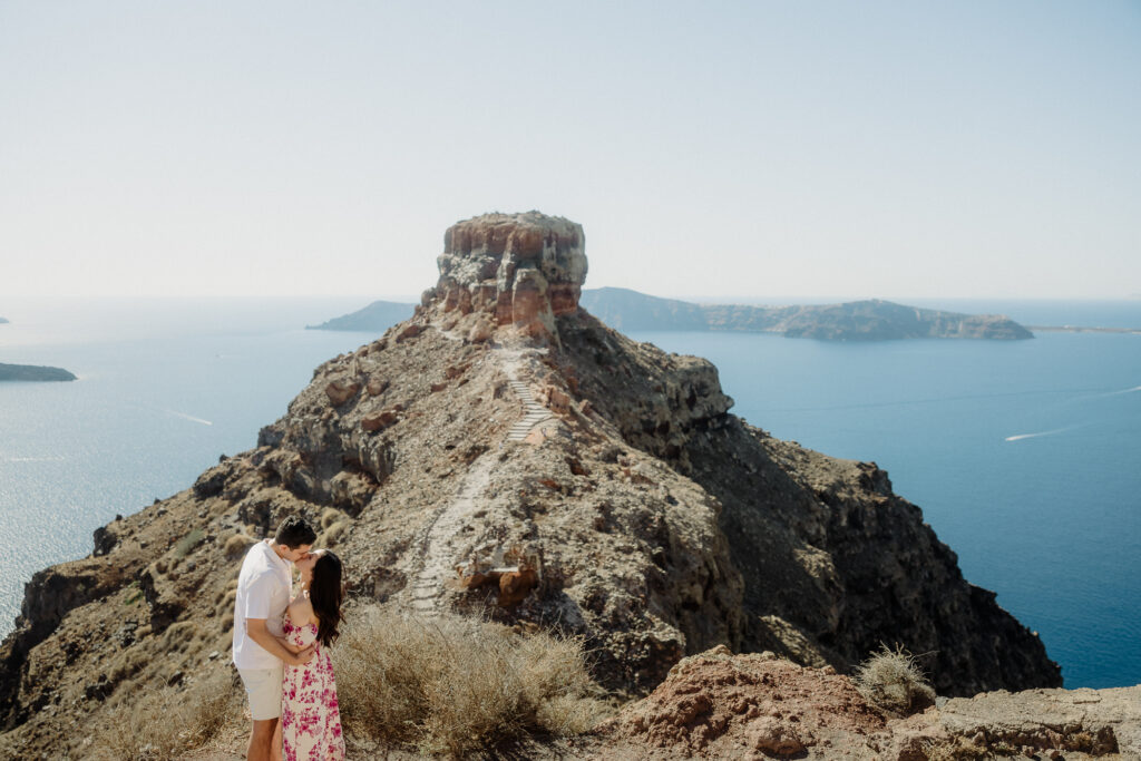 WEDDING PROPOSAL IN SANTORINI