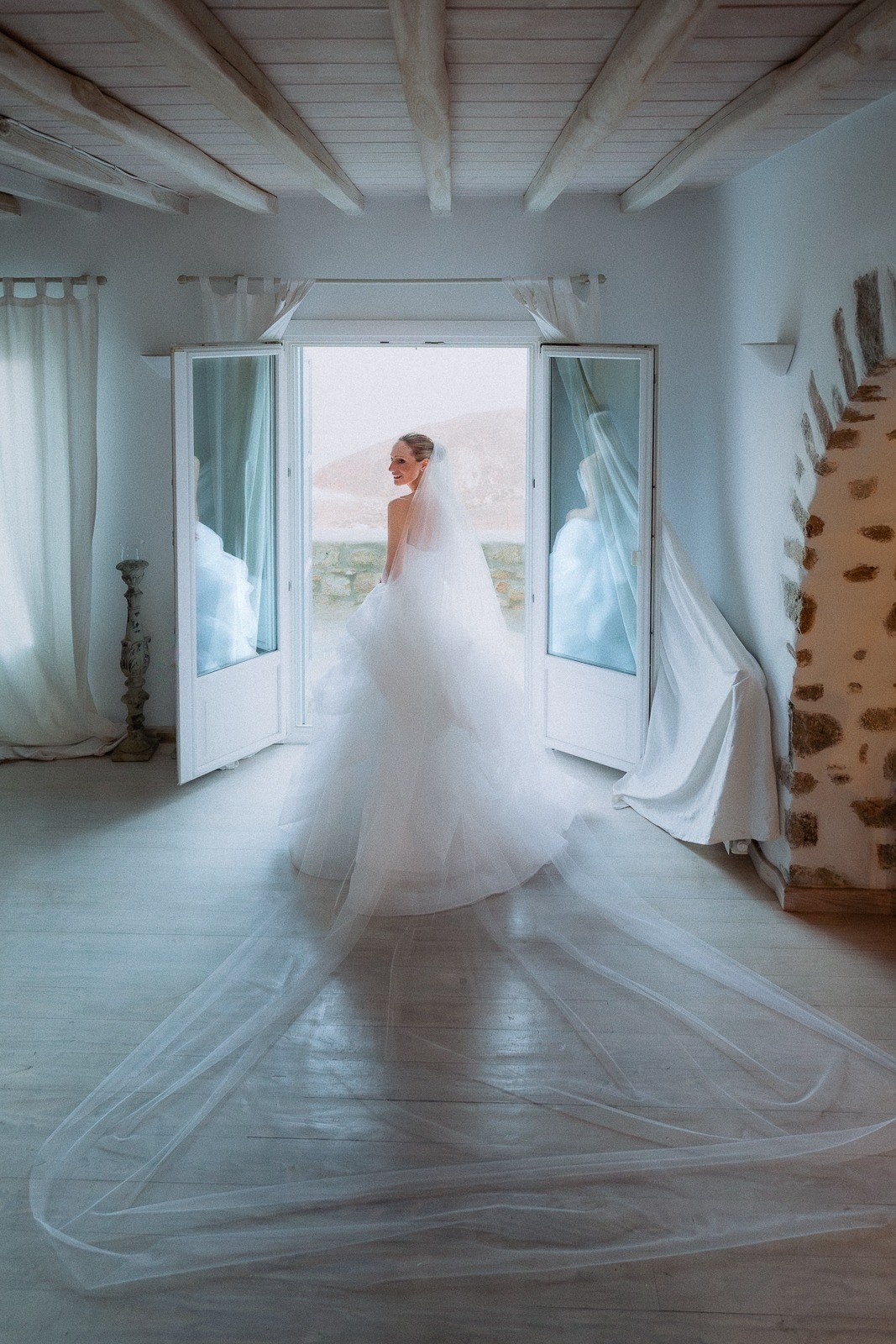 mykonos wedding photographer