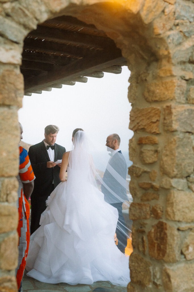micro wedding in Greece
