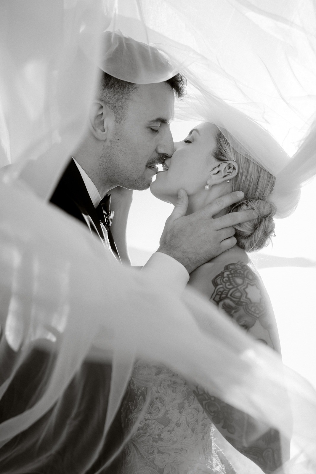 Greece wedding day timeline